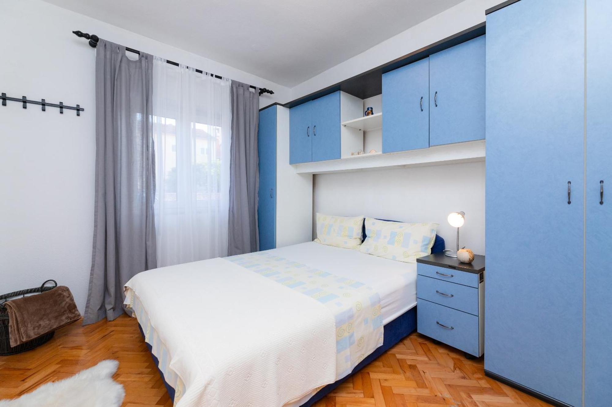 Apartments Martic Supetar Bagian luar foto