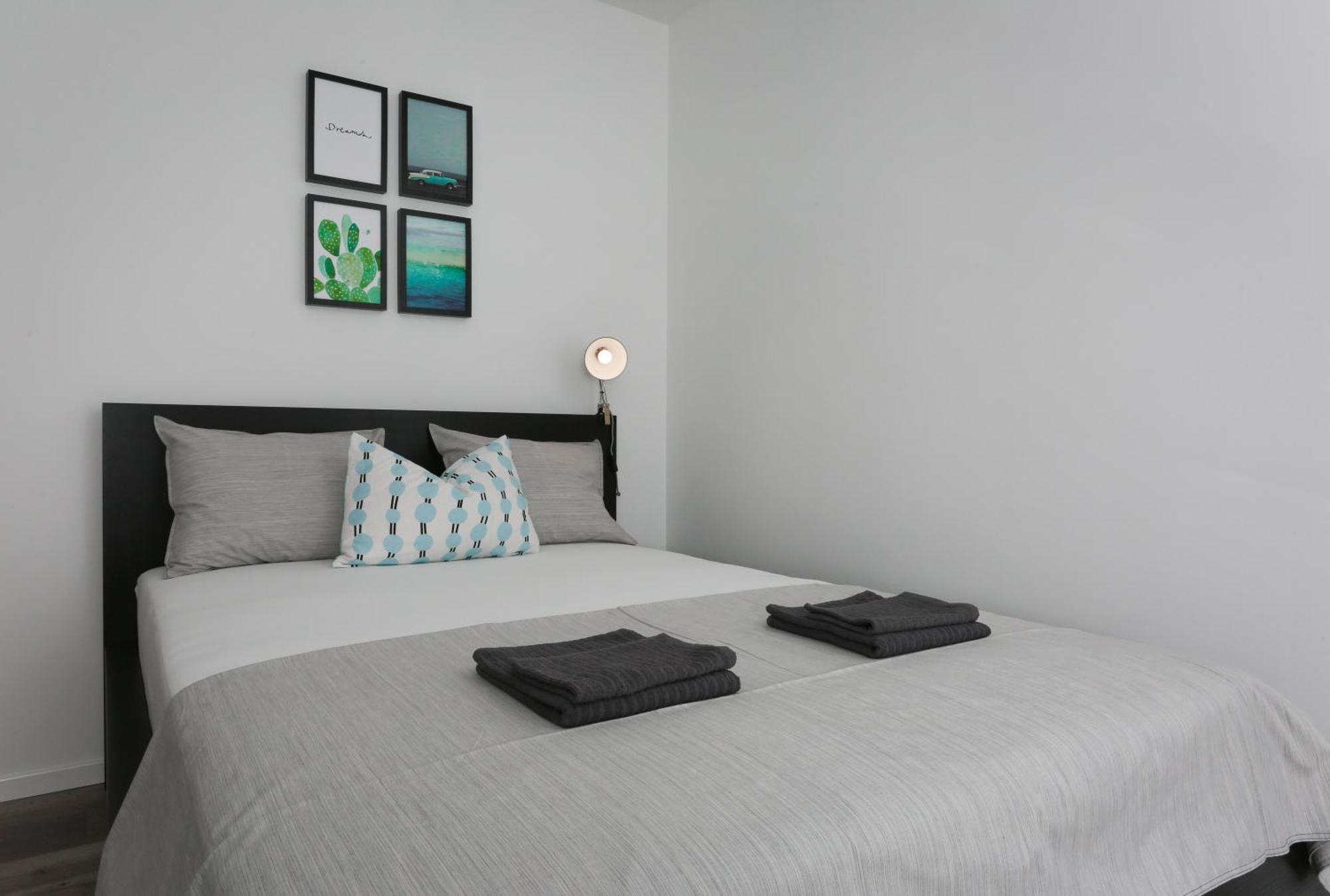 Apartments Martic Supetar Ruang foto